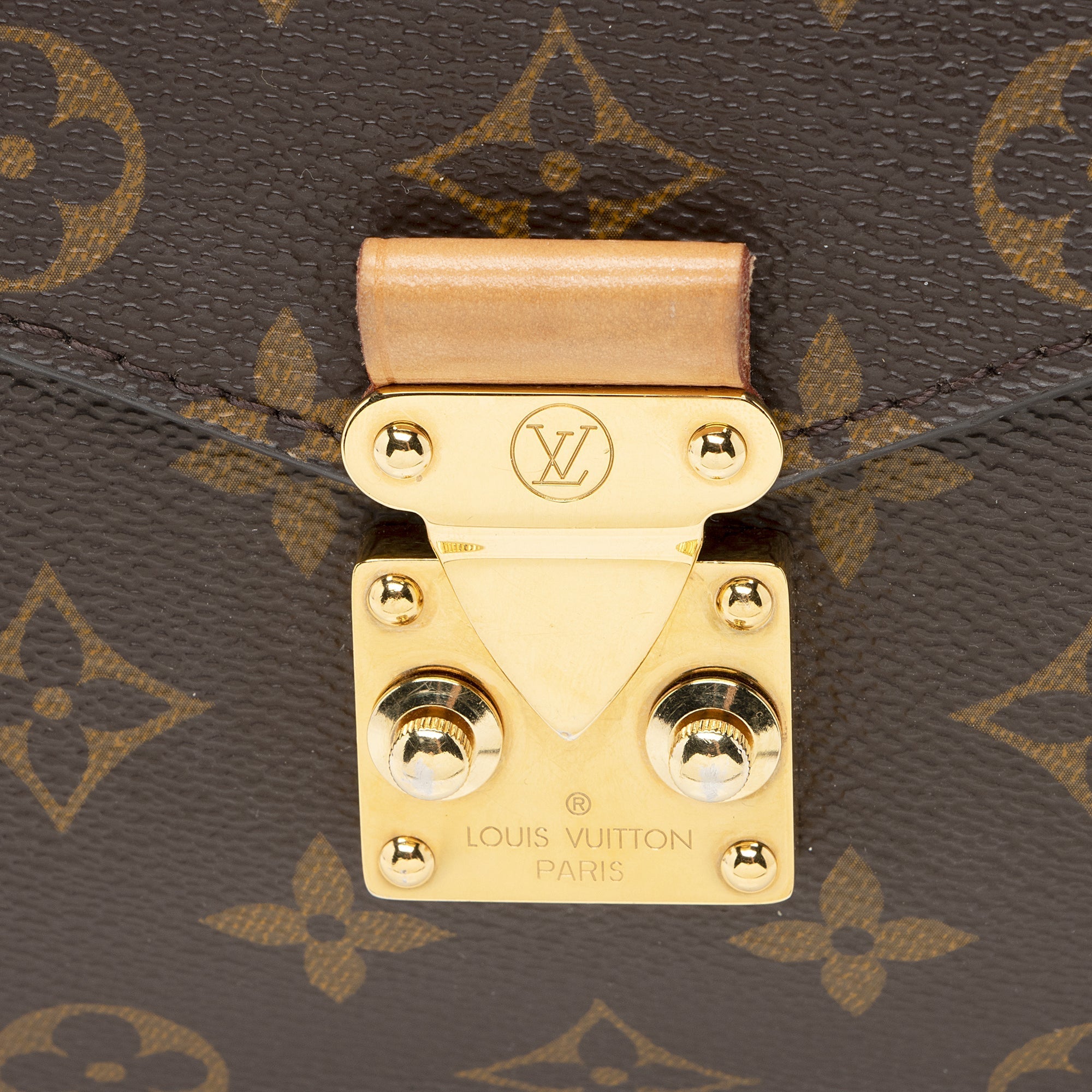 Louis Vuitton Monogram Canvas Pochette Metis Shoulder Bag (SHF-22370)