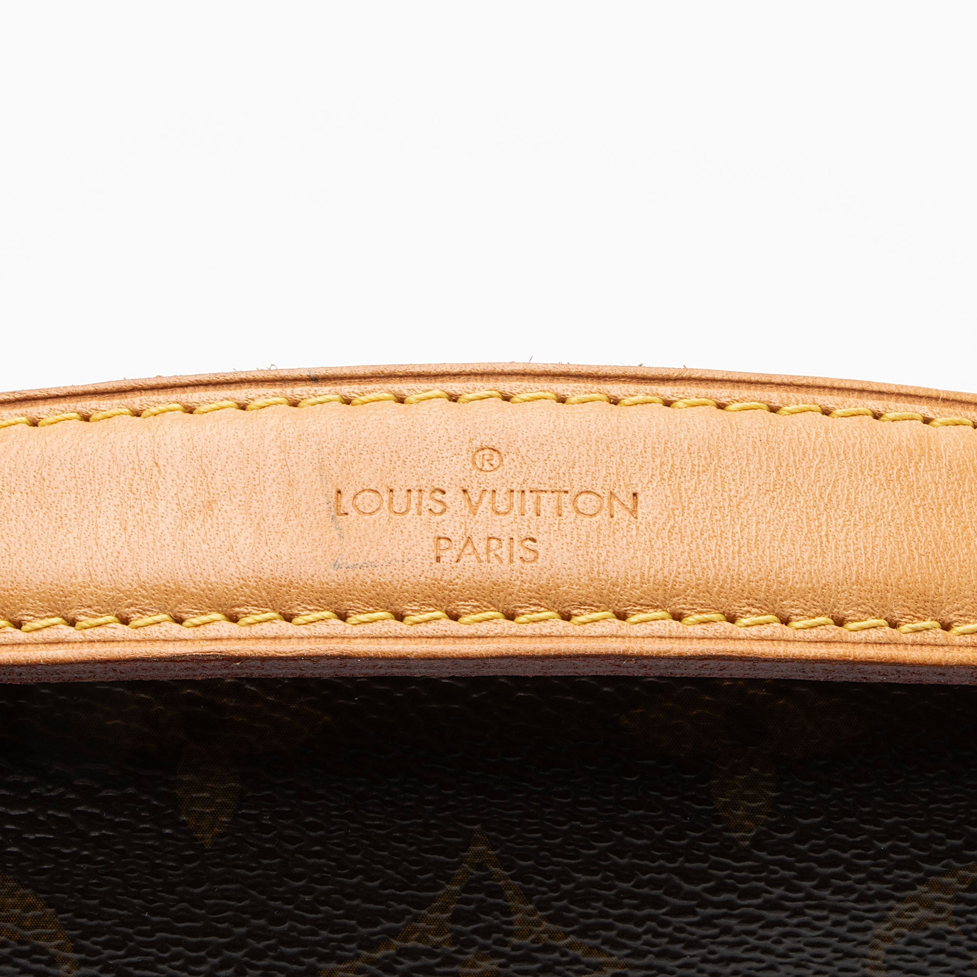 Louis Vuitton Monogram Canvas Pochette Metis Shoulder Bag (SHF-QcZc3C)