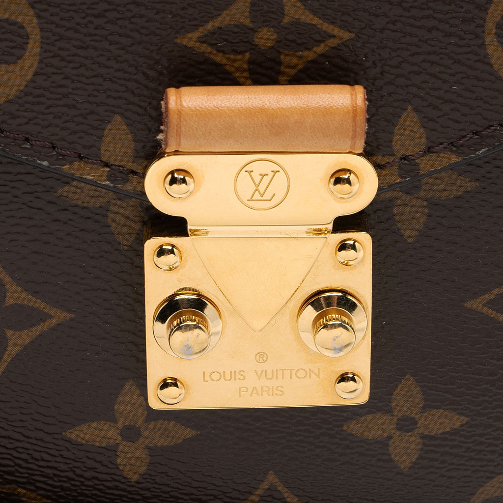 Louis Vuitton Monogram Canvas Pochette Metis Shoulder Bag (SHF-PZZ842)