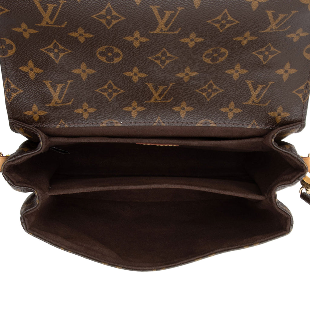 Louis Vuitton Monogram Canvas Pochette Metis Shoulder Bag (SHF-PZZ842)
