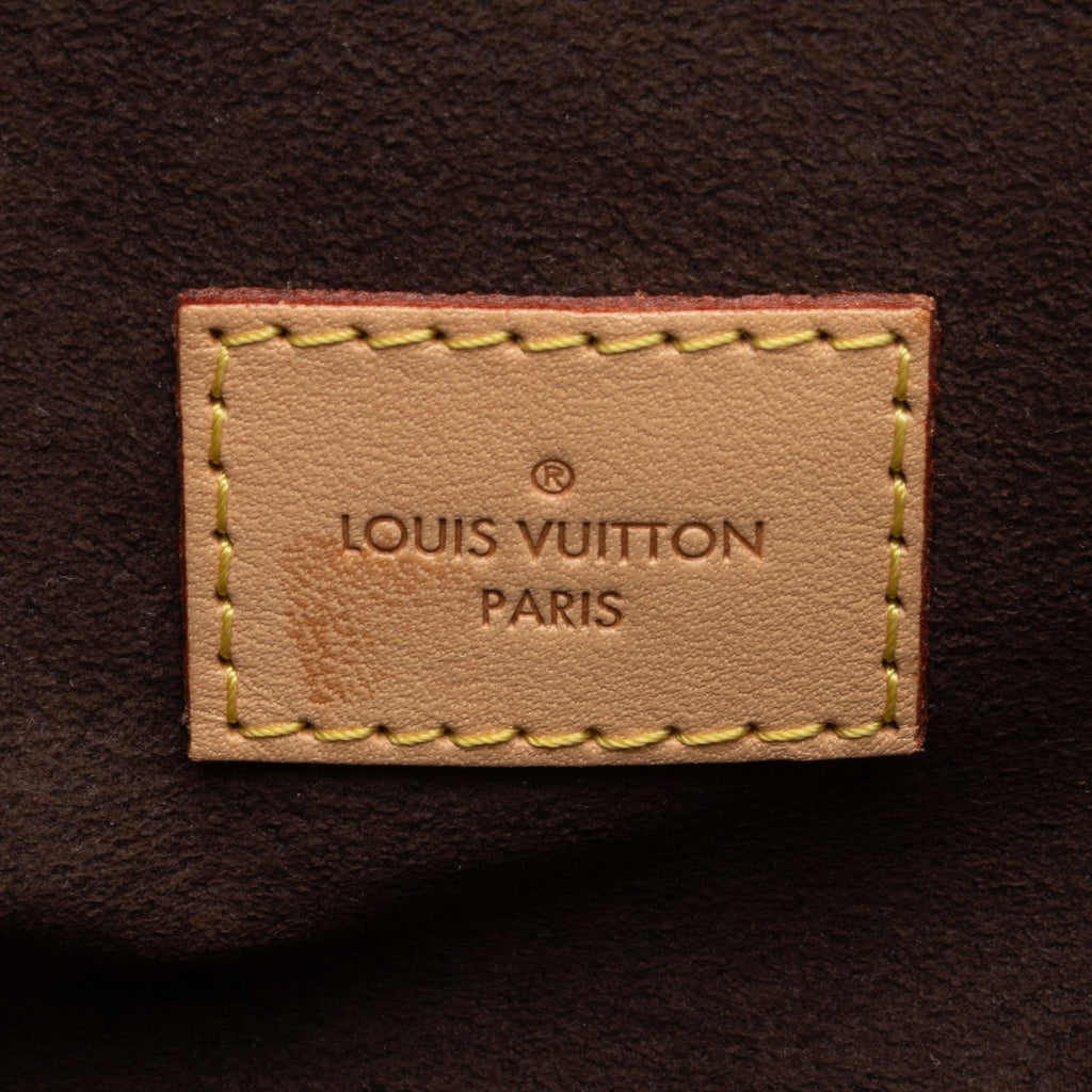 Louis Vuitton Monogram Canvas Pochette Metis Shoulder Bag (SHF-PZZ842)
