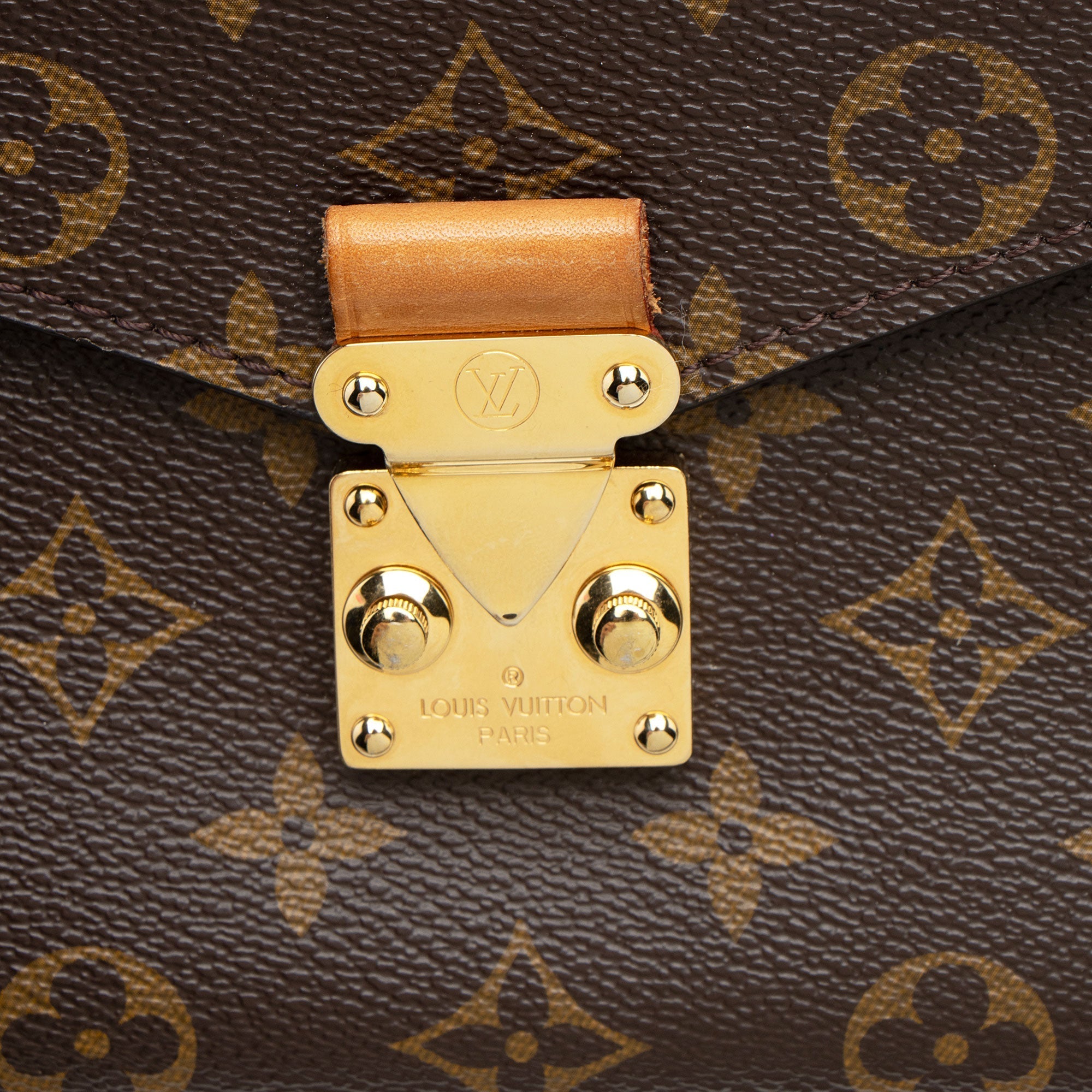 Louis Vuitton Monogram Canvas Pochette Metis Shoulder Bag (SHF-2xsvoW)