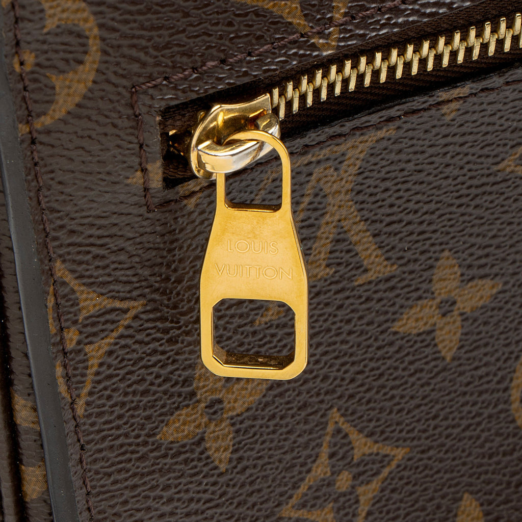 Louis Vuitton Monogram Canvas Pochette Metis Shoulder Bag (SHF-TyQMte)
