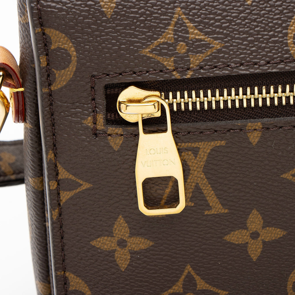 Louis Vuitton Monogram Canvas Pochette Metis Shoulder Bag (SHF-B5q5tA)