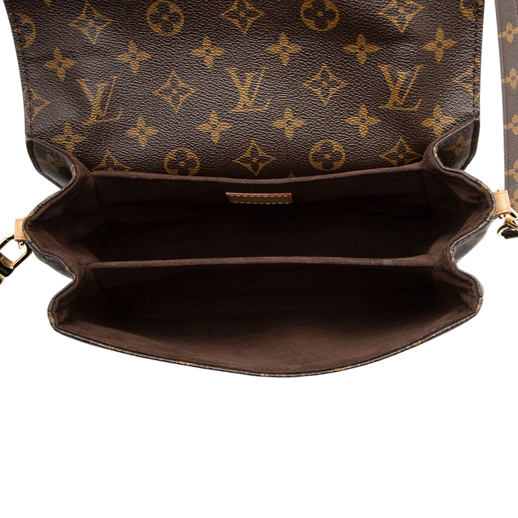 Louis Vuitton Monogram Canvas Pochette Metis Shoulder Bag (SHF-B5q5tA)