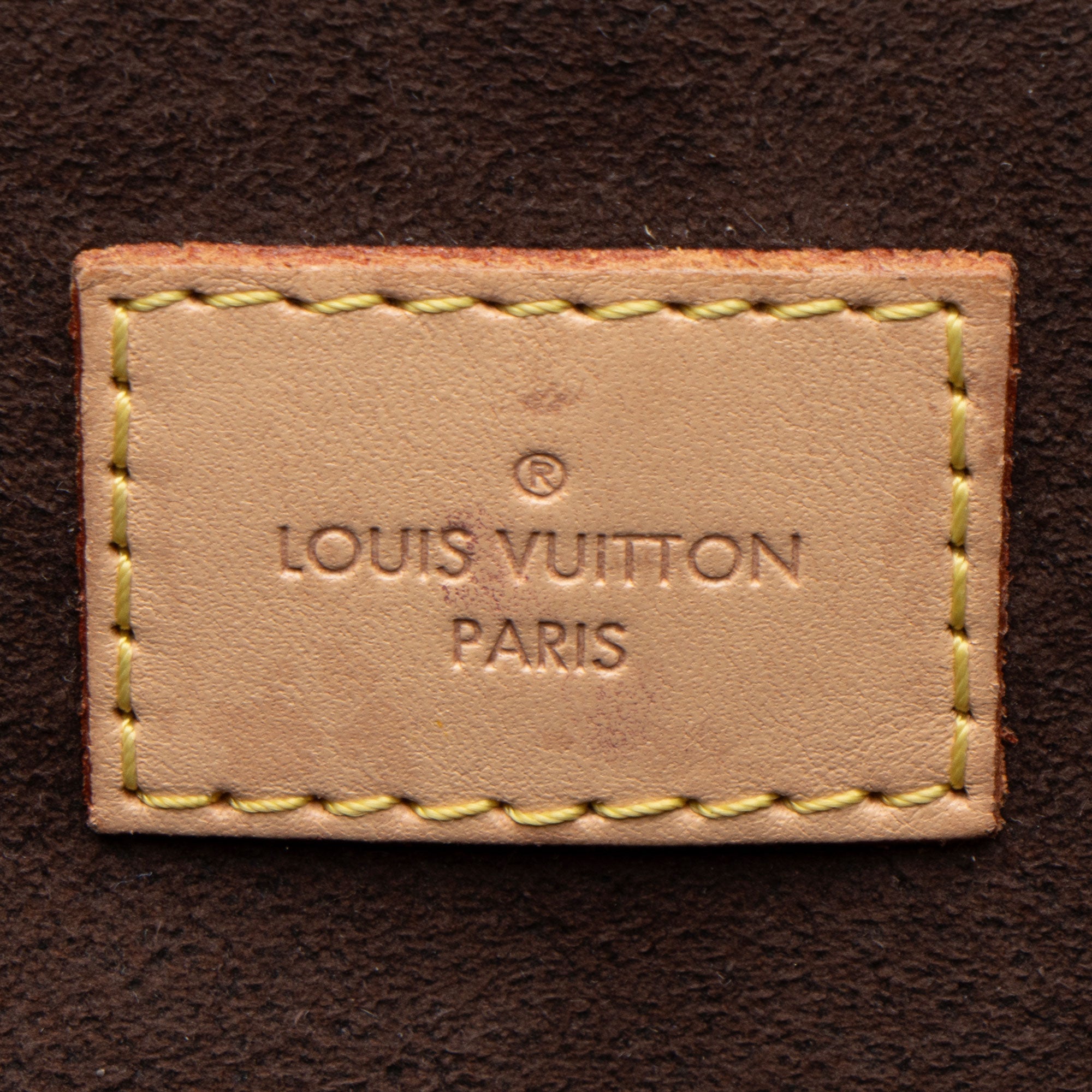 Louis Vuitton Monogram Canvas Pochette Metis Shoulder Bag (SHF-zrpJYh)