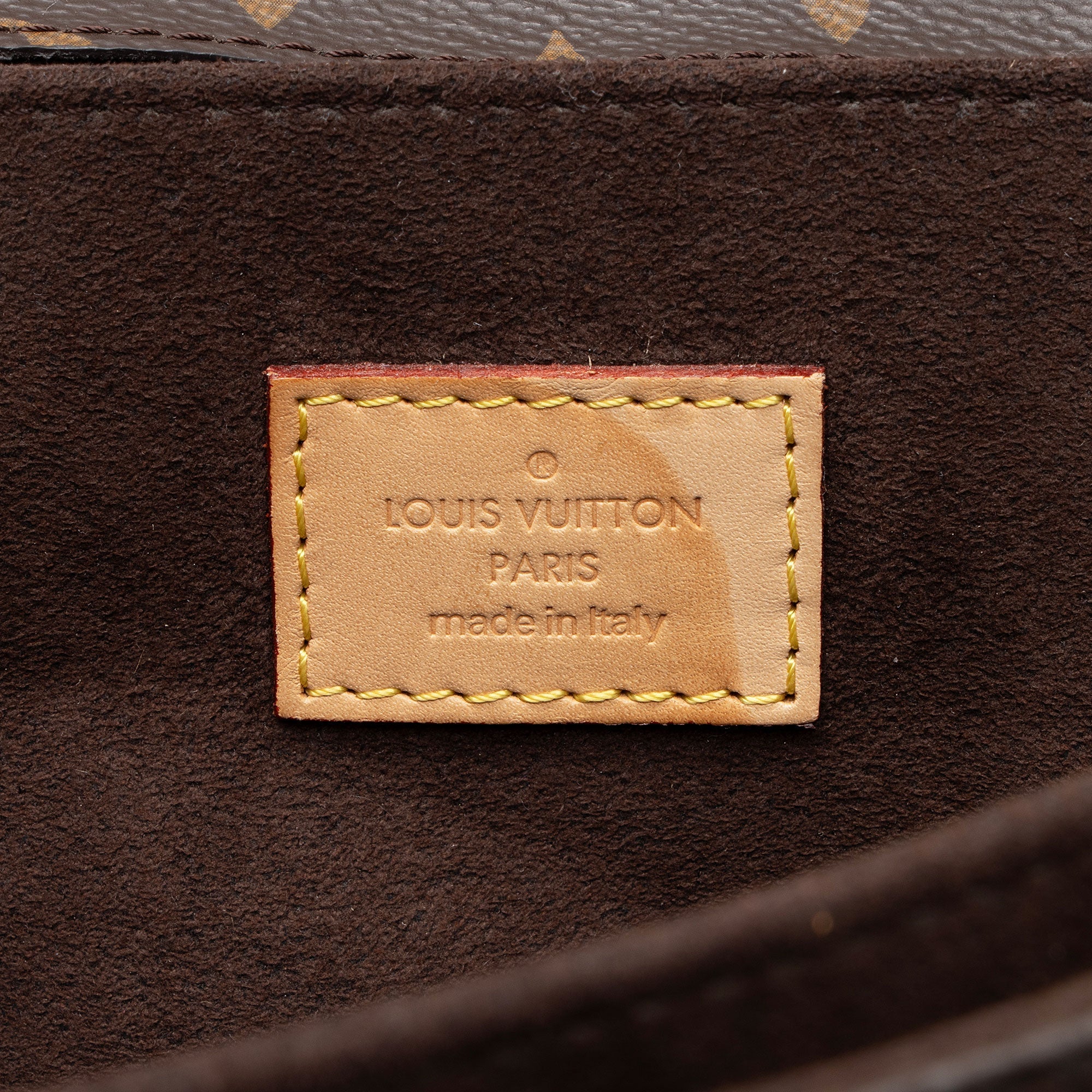 Louis Vuitton Monogram Canvas Pochette Metis Shoulder Bag