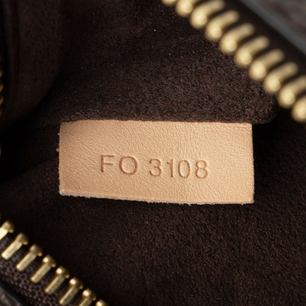 Louis Vuitton Monogram Canvas Pochette Metis Shoulder Bag