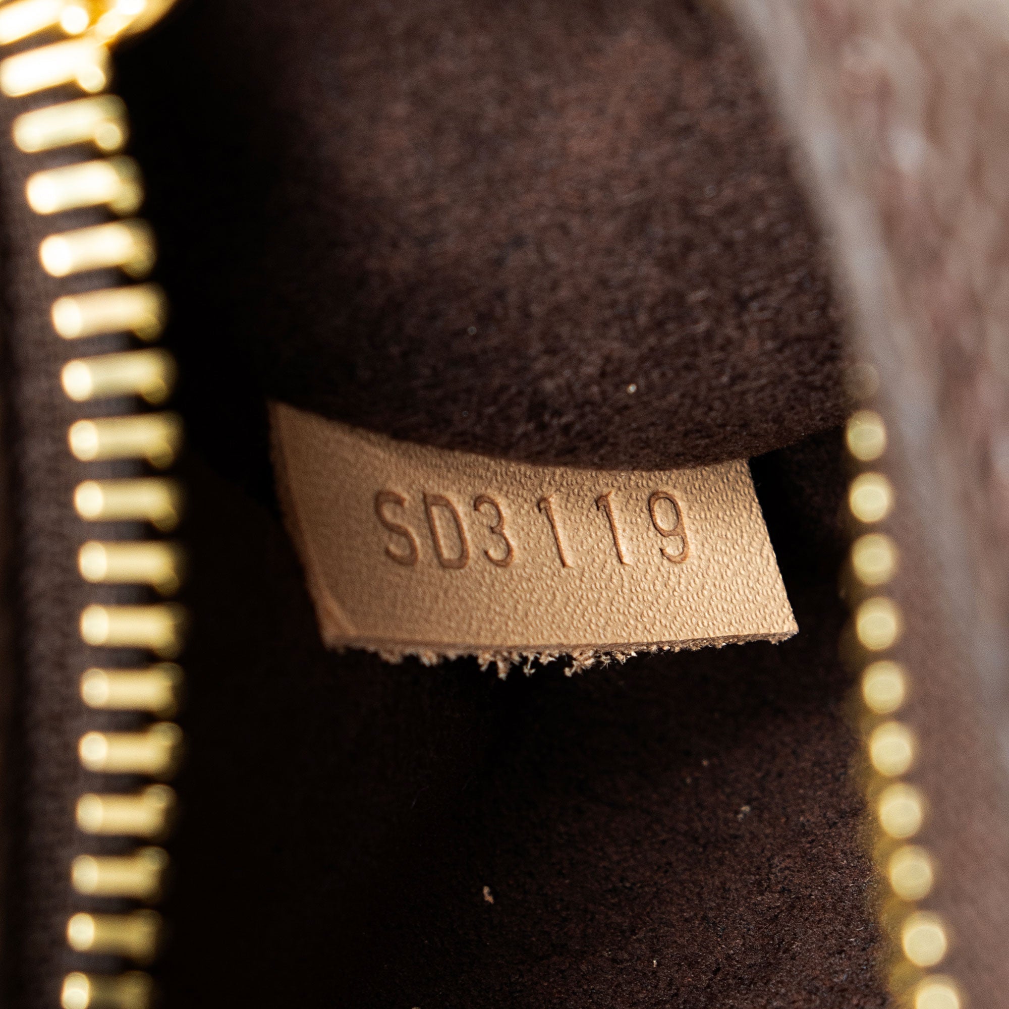 Louis Vuitton Monogram Canvas Pochette Metis Shoulder Bag