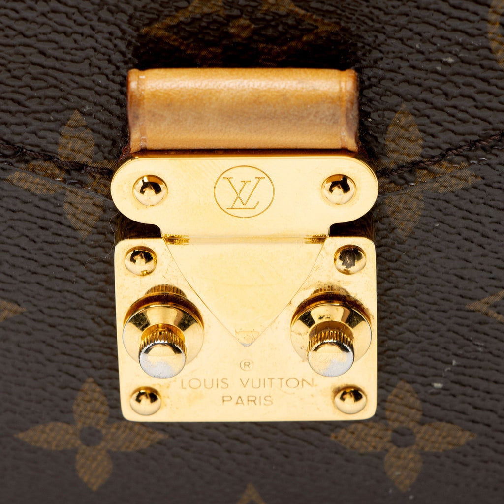 Louis Vuitton Monogram Canvas Pochette Metis Shoulder Bag