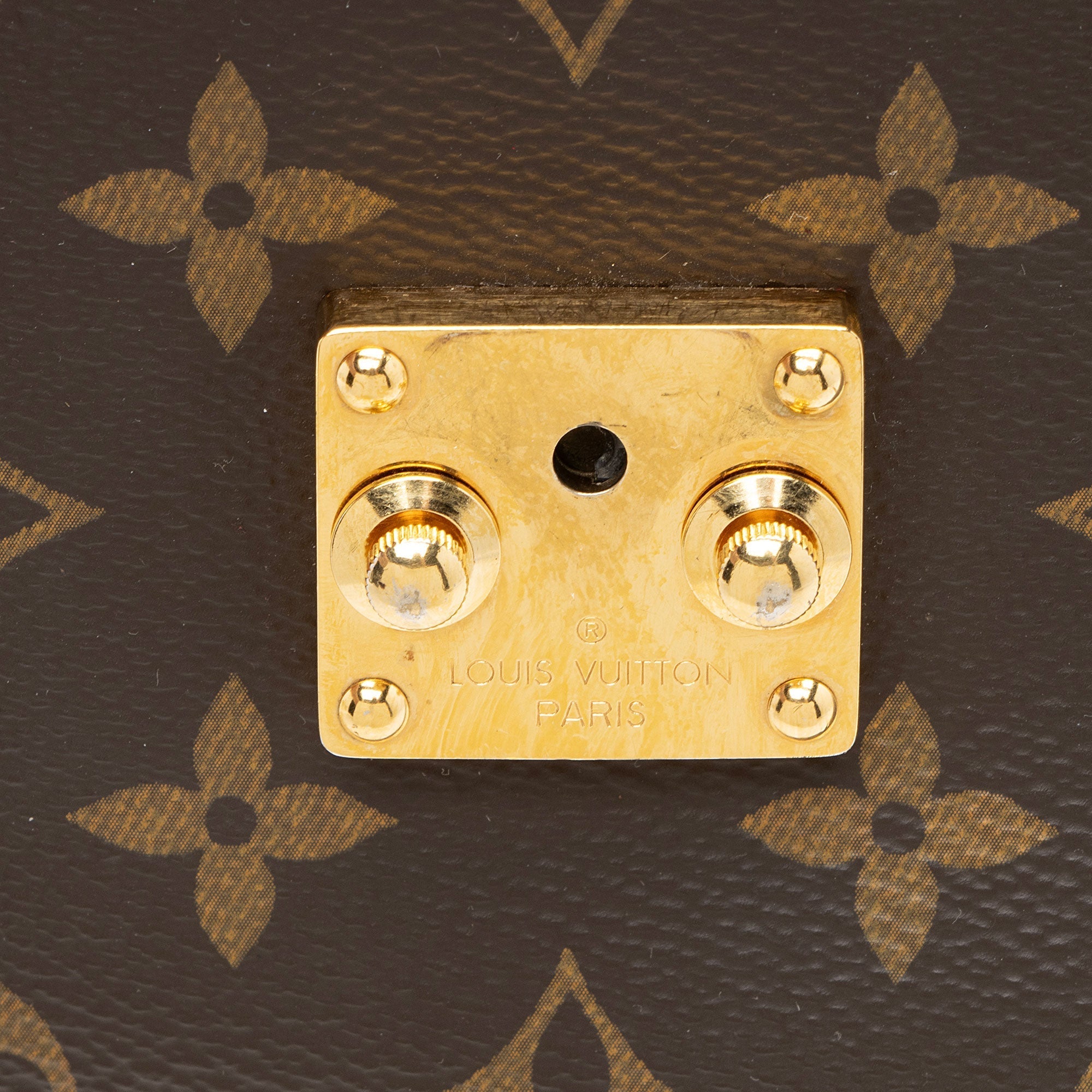 Louis Vuitton Monogram Canvas Pochette Metis Shoulder Bag