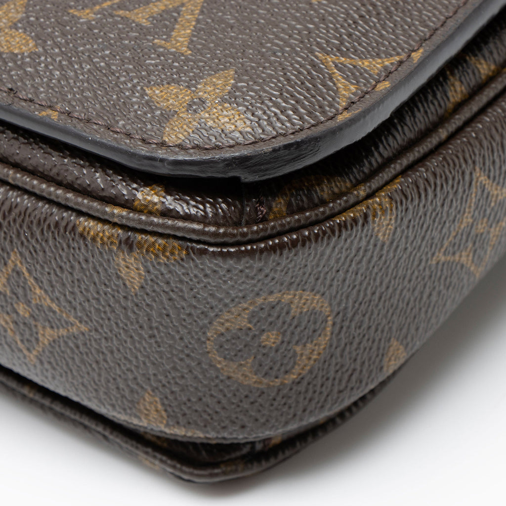 Louis Vuitton Monogram Canvas Pochette Metis Shoulder Bag