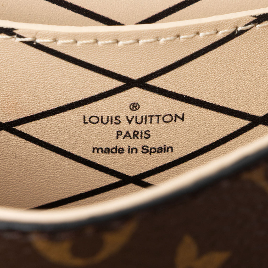 Louis Vuitton Monogram Canvas Pochette Trunk Vertical Shoulder Bag (SHF-0cnSuE)