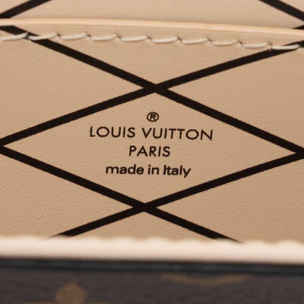 Louis Vuitton Monogram Canvas Pochette Trunk Vertical Shoulder Bag (SHF-9nXL0z)