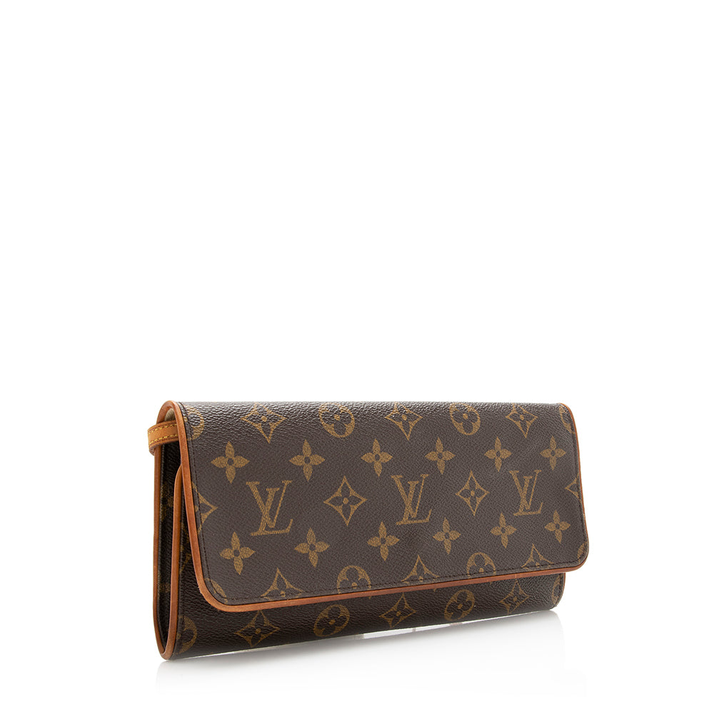 Louis Vuitton  Monogram Canvas Pochette Twin GM Shoulder Bag (SHF-20344)