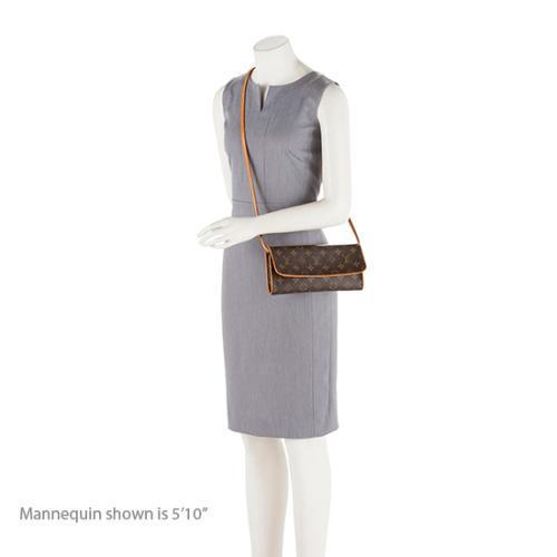Louis Vuitton  Monogram Canvas Pochette Twin GM Shoulder Bag (SHF-18399)