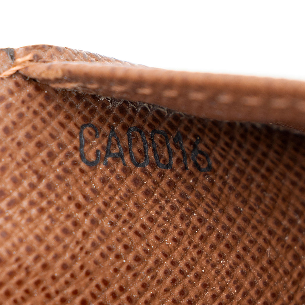 Louis Vuitton Monogram Canvas Pocket Agenda Checkbook Cover (SHF-Yhb1SU)