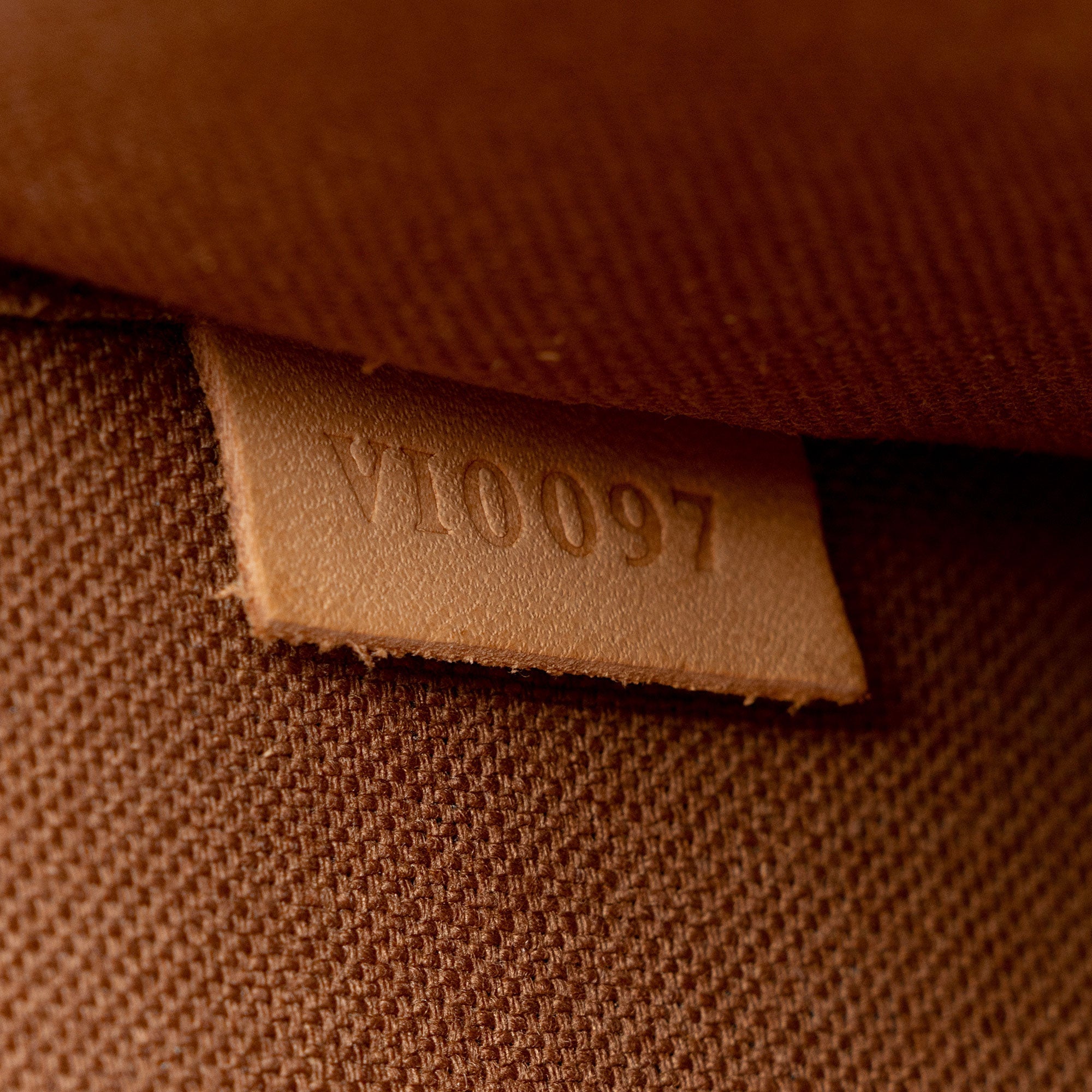 Louis Vuitton Monogram Canvas Popincourt Satchel (SHF-MbAS69)