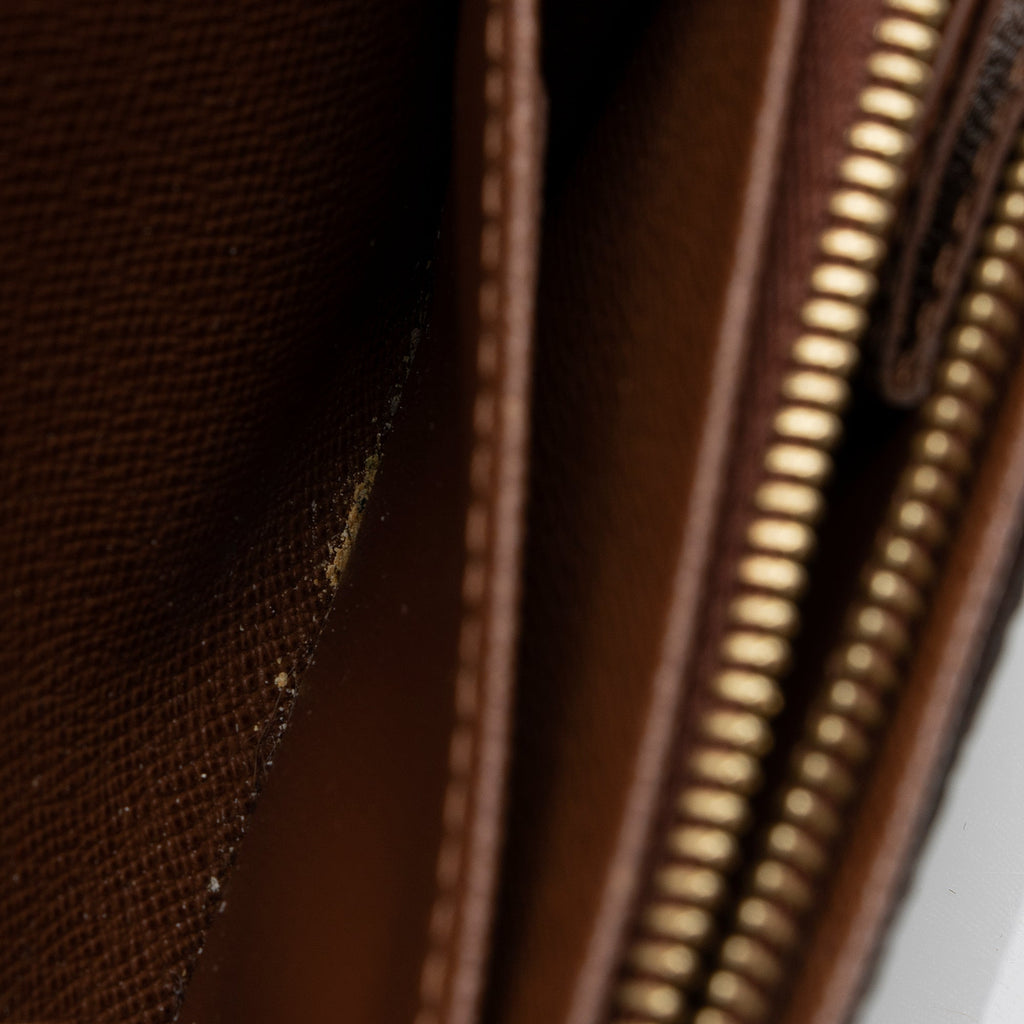 Louis Vuitton Monogram Canvas Porte Monnaie Billets Wallet (SHF-23305)