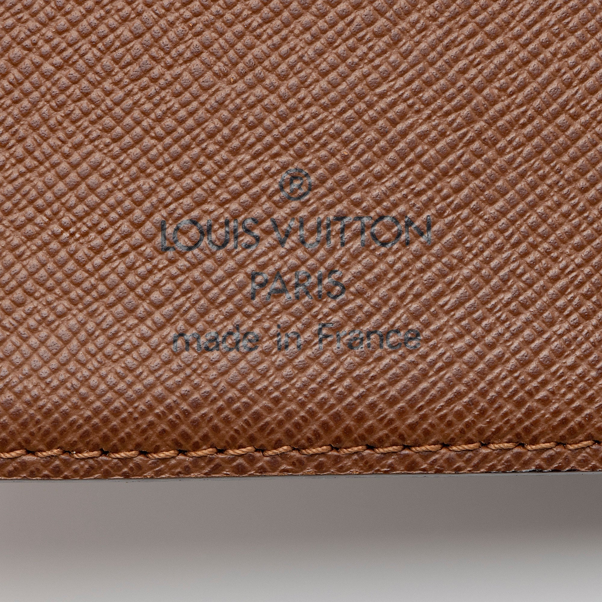 Louis Vuitton Monogram Canvas Porte Papier Zipper Wallet (SHF-422DHO)