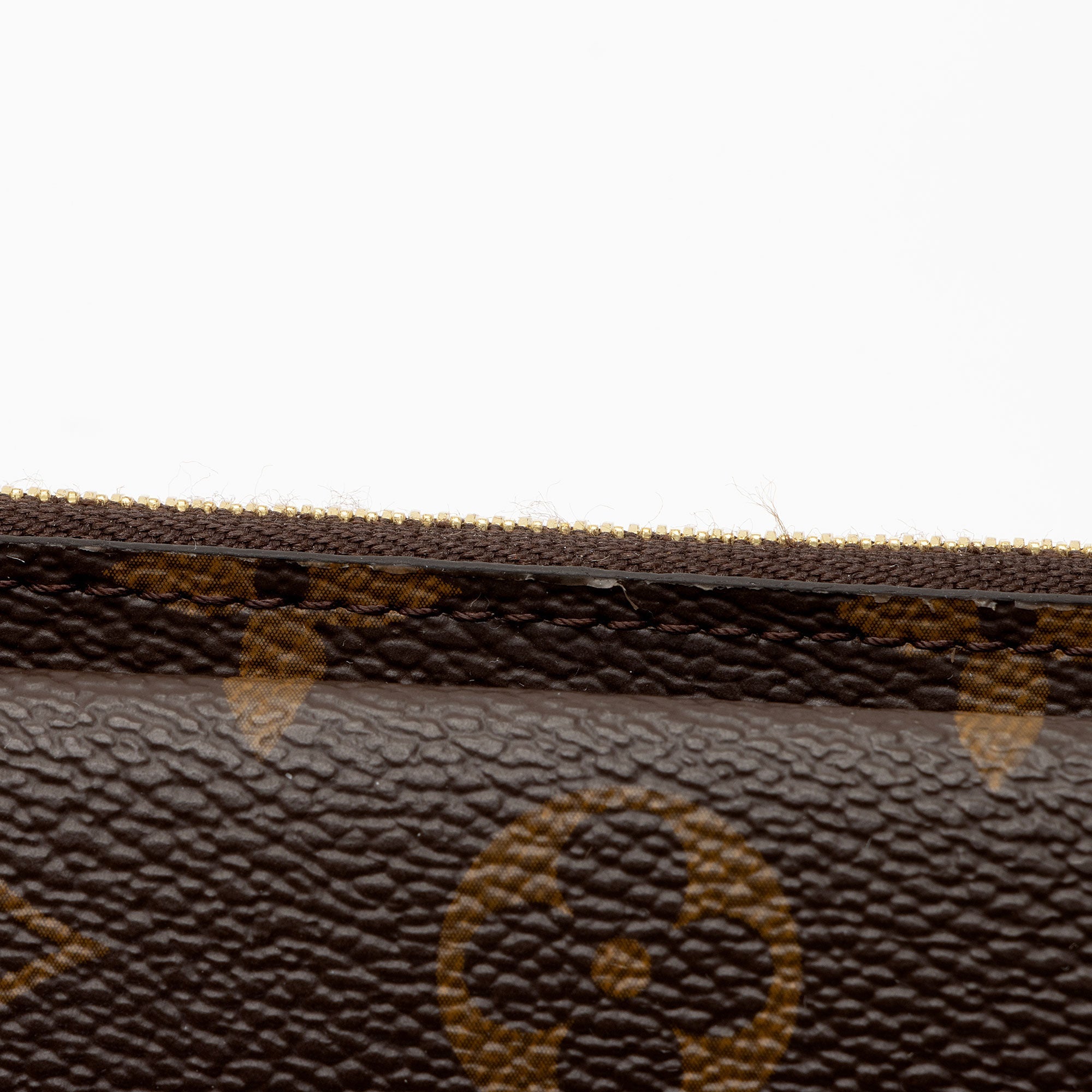 Louis Vuitton Monogram Canvas Recto Verso Card Holder (SHF-bGm16G)