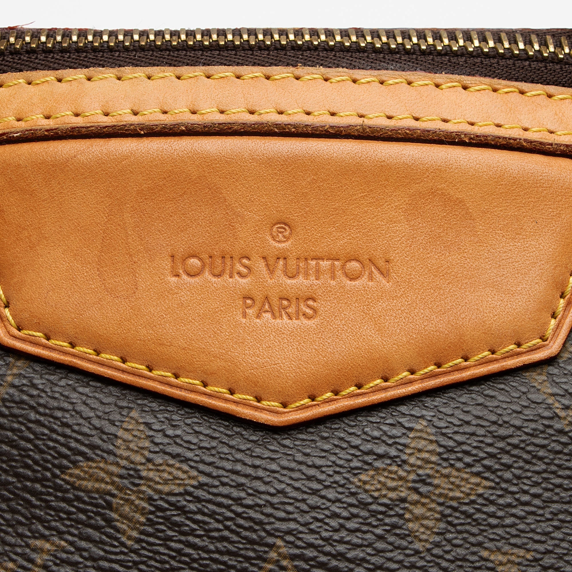 Louis Vuitton Monogram Canvas Retiro PM Satchel (SHF-pEazSx)
