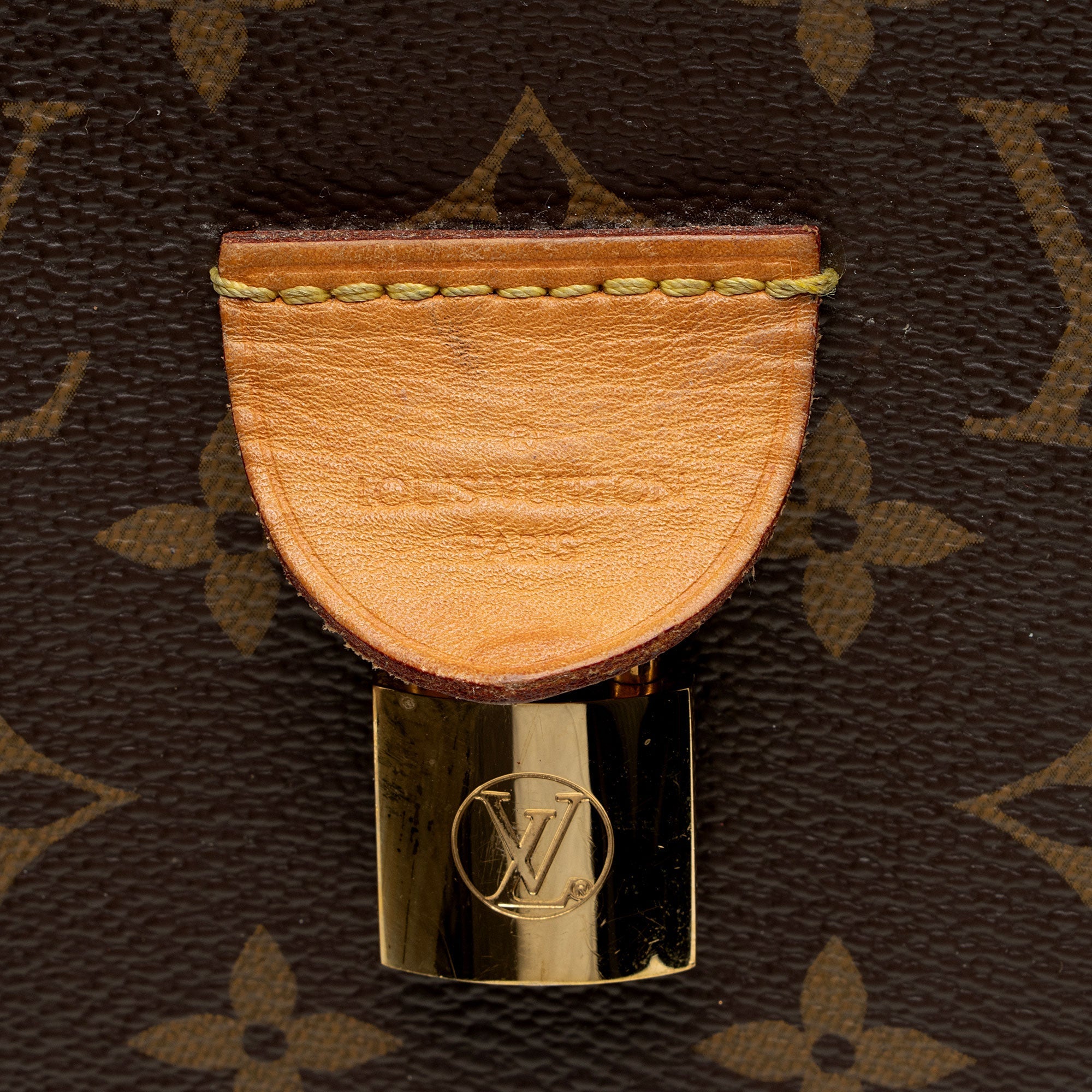 Louis Vuitton Monogram Canvas Rivoli PM Tote (SHF-2QdVZy)