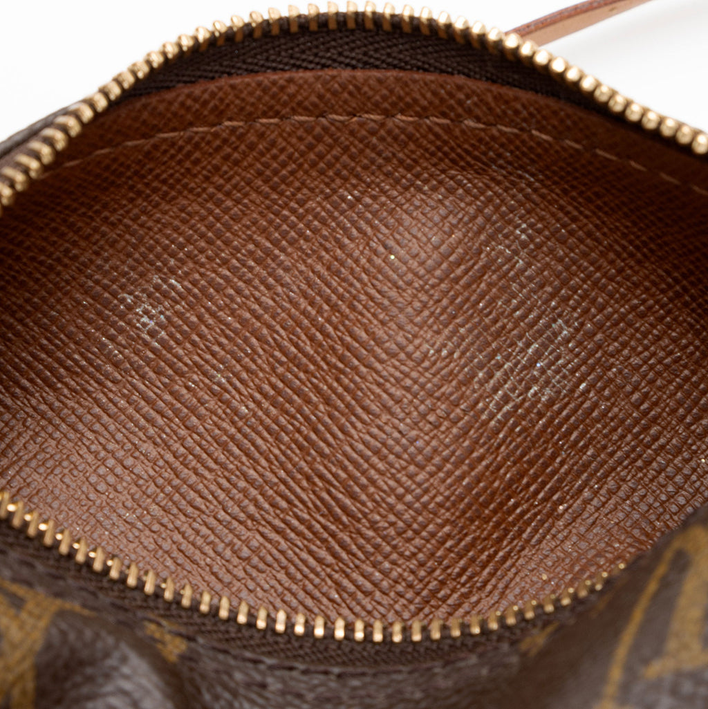 Louis Vuitton Monogram Canvas Round Pochette (SHF-BEaXf8)