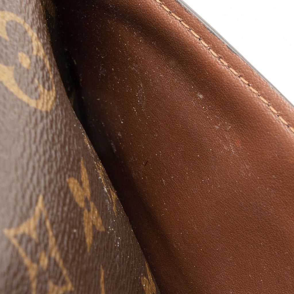 Louis Vuitton Monogram Canvas S Lock Belt Bag (SHF-23337)