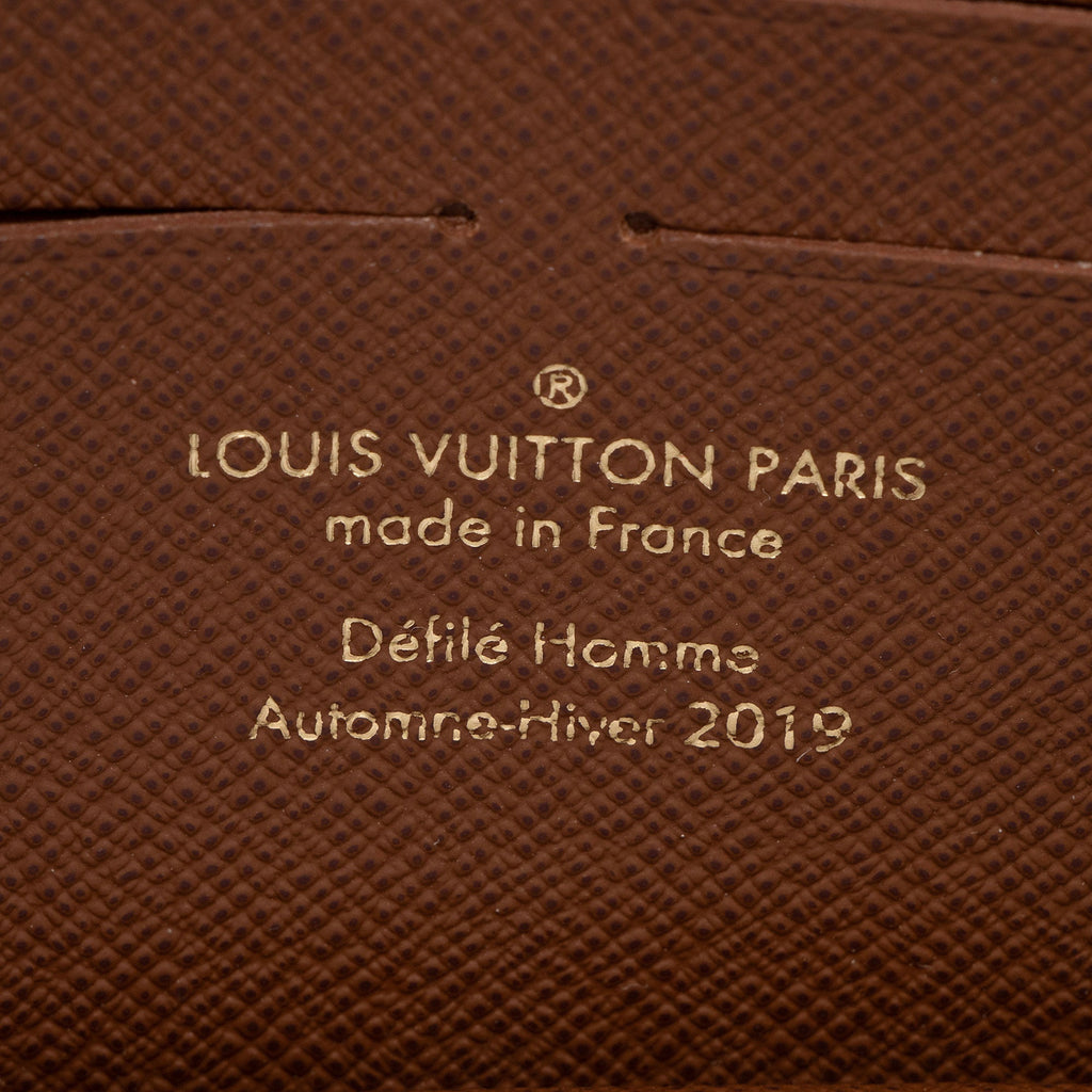 Louis Vuitton Monogram Canvas S Lock Belt Bag