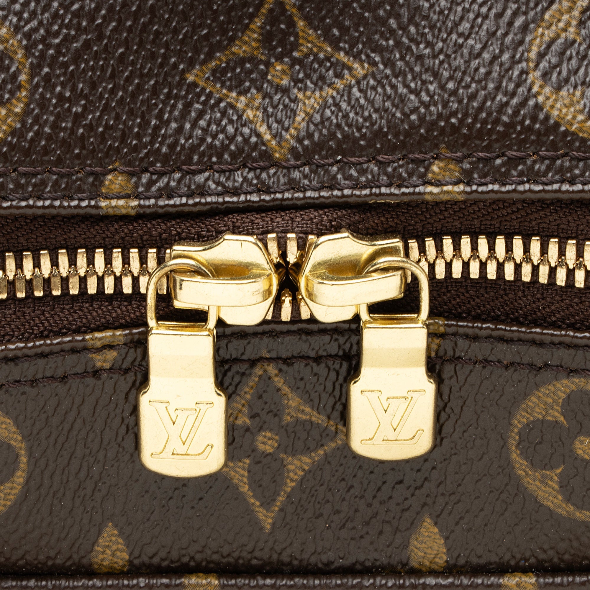 Louis Vuitton Monogram Canvas Sac Bosphore Messenger