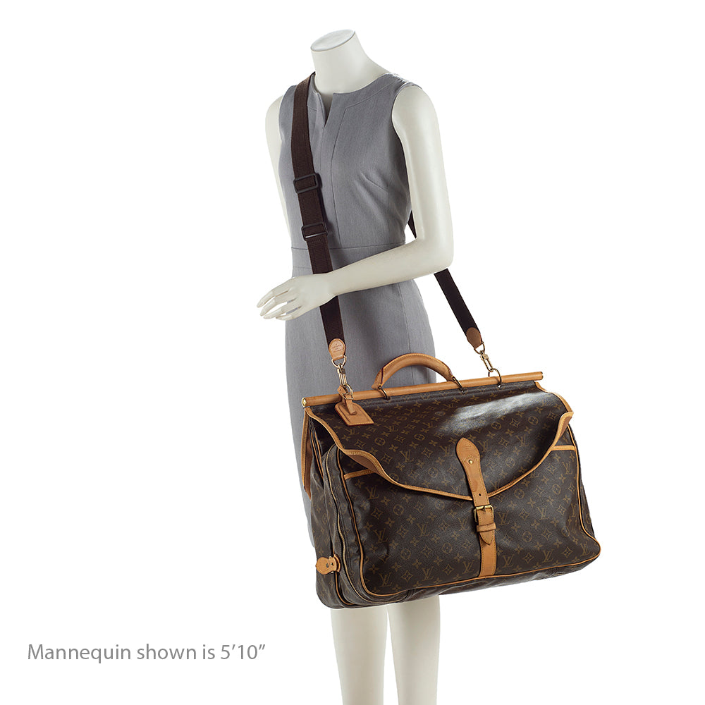 Louis Vuitton Monogram Canvas Sac Chasse Weekender (SHF-19433)