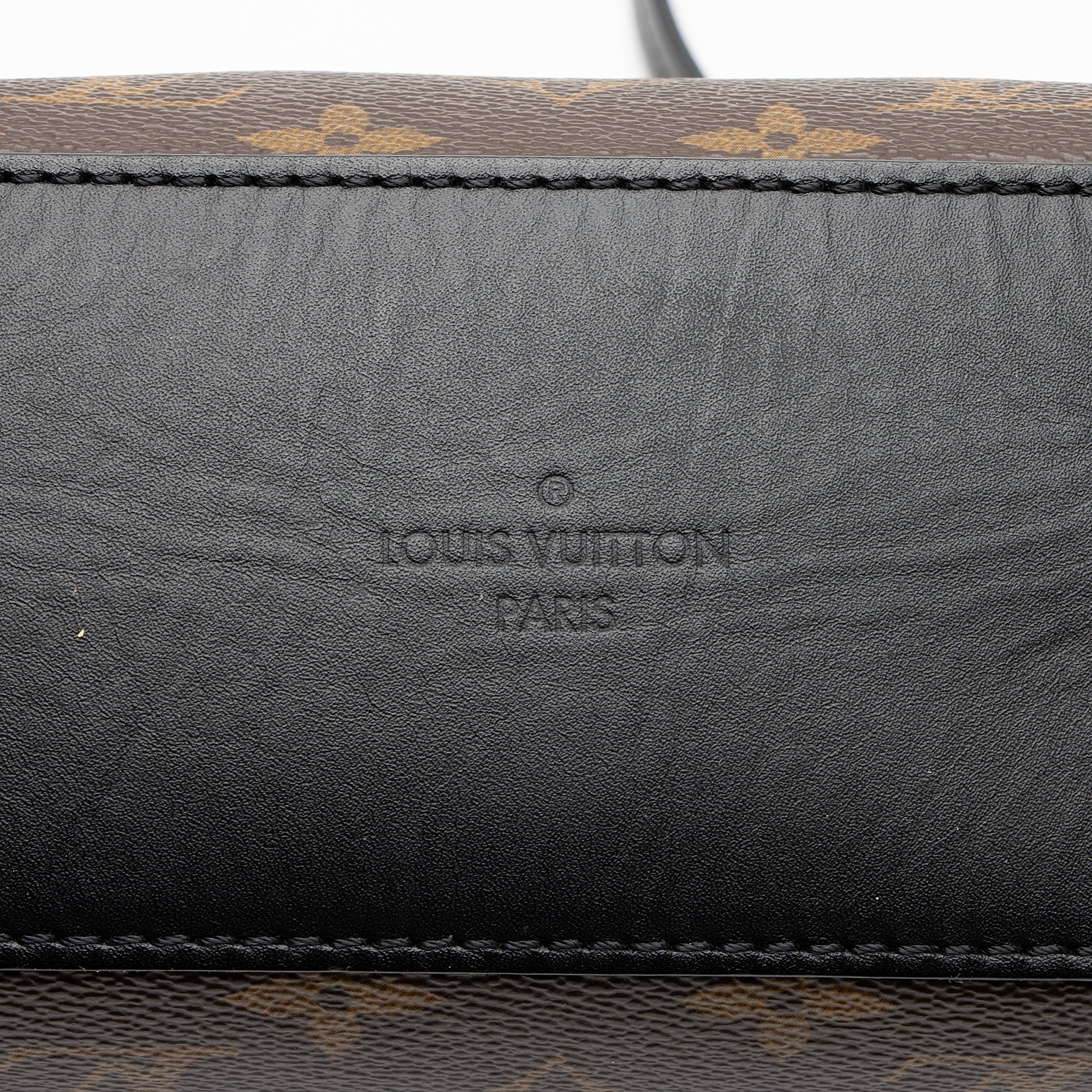 Louis Vuitton Monogram Canvas Saintonge Shoulder Bag (SHF-N8bW4b)
