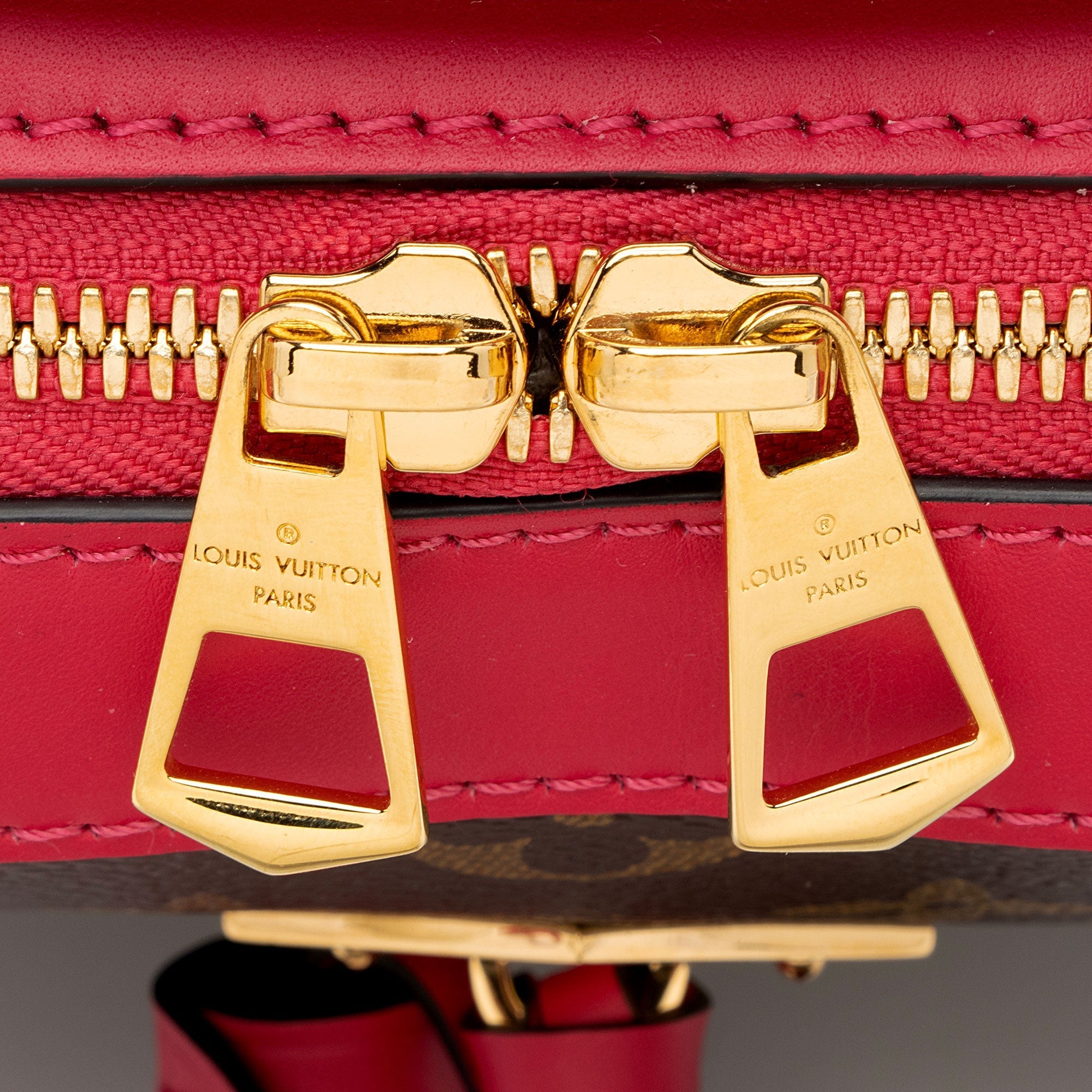 Louis Vuitton Monogram Canvas Saintonge Shoulder Bag