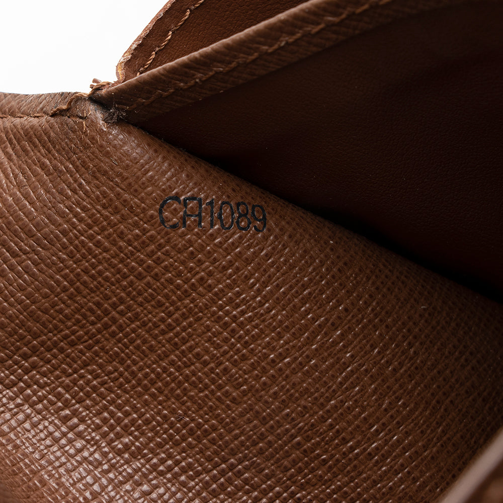 Louis Vuitton Monogram Canvas Sarah Wallet (SHF-17709)