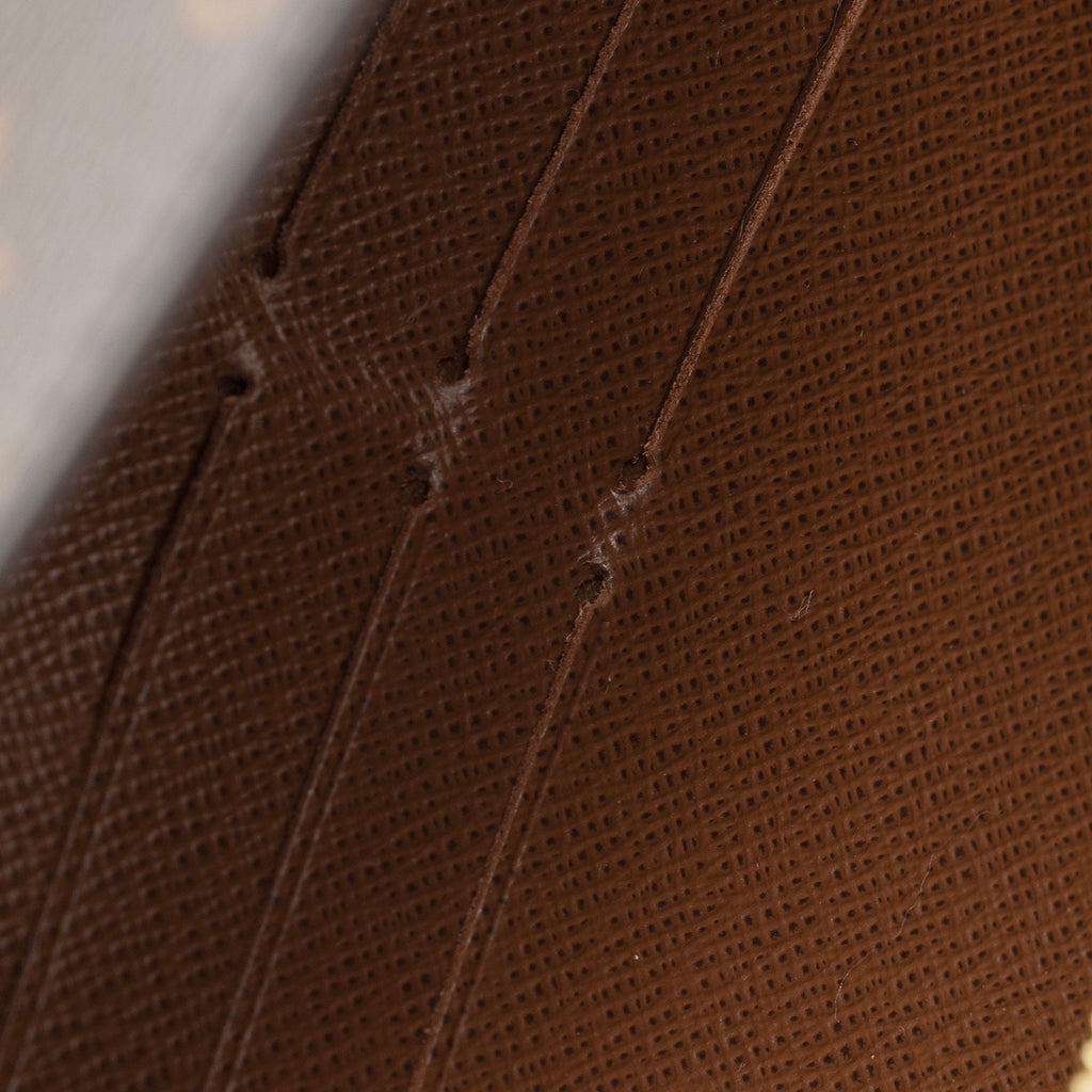 Louis Vuitton Monogram Canvas Sarah Wallet (SHF-F2DtKT)