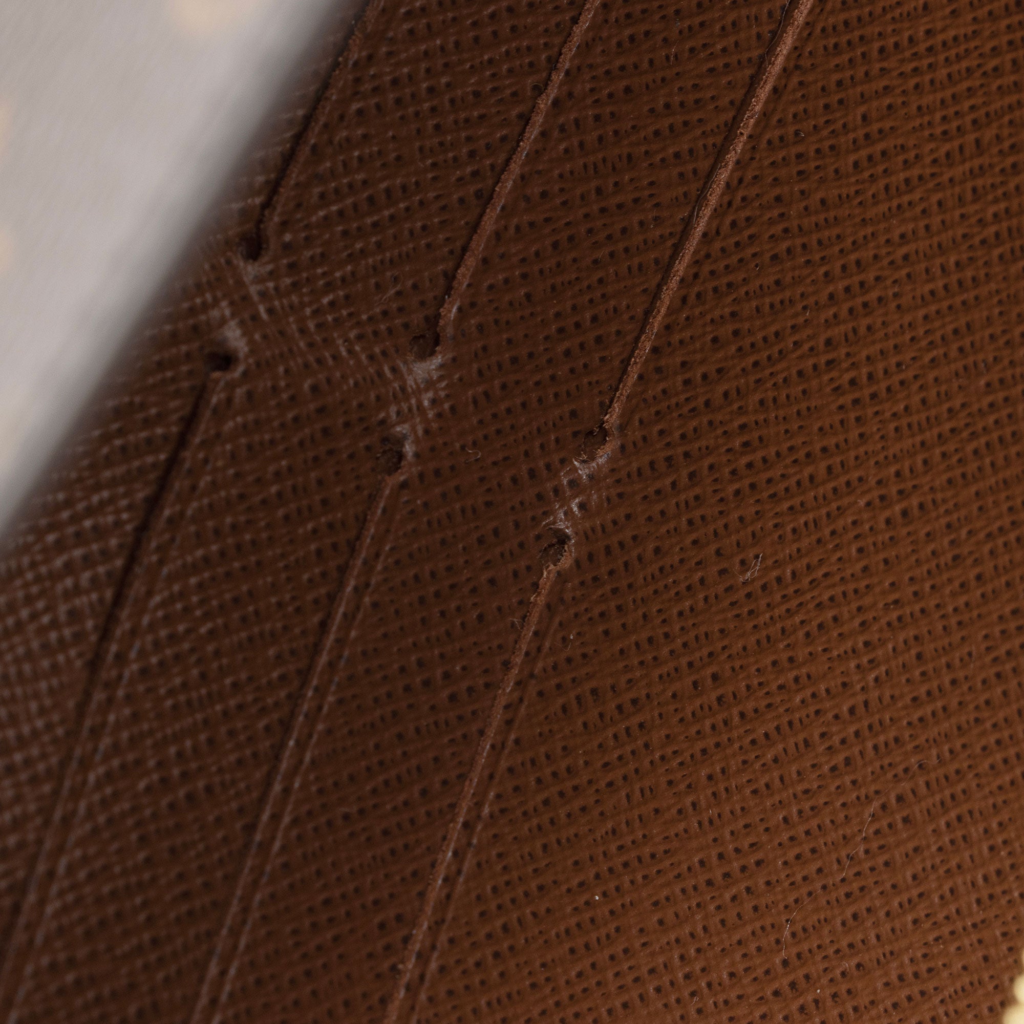 Louis Vuitton Monogram Canvas Sarah Wallet (SHF-F2DtKT)