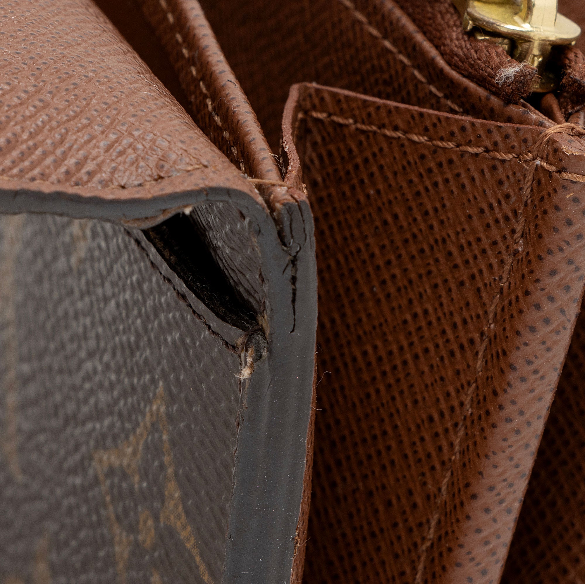 Louis Vuitton Monogram Canvas Sarah Wallet (SHF-2bgdjk)