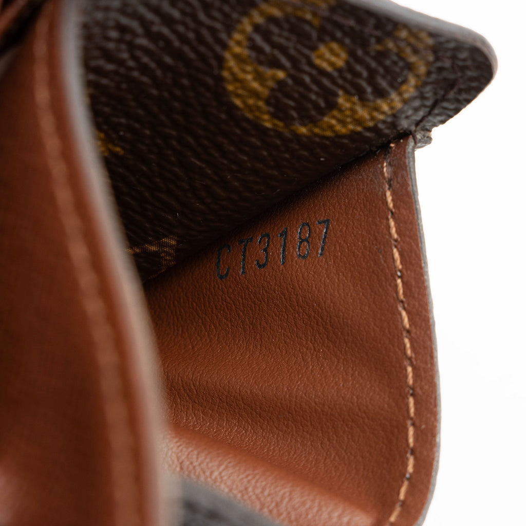 Louis Vuitton Monogram Canvas Sarah Wallet (SHF-bewVPW)