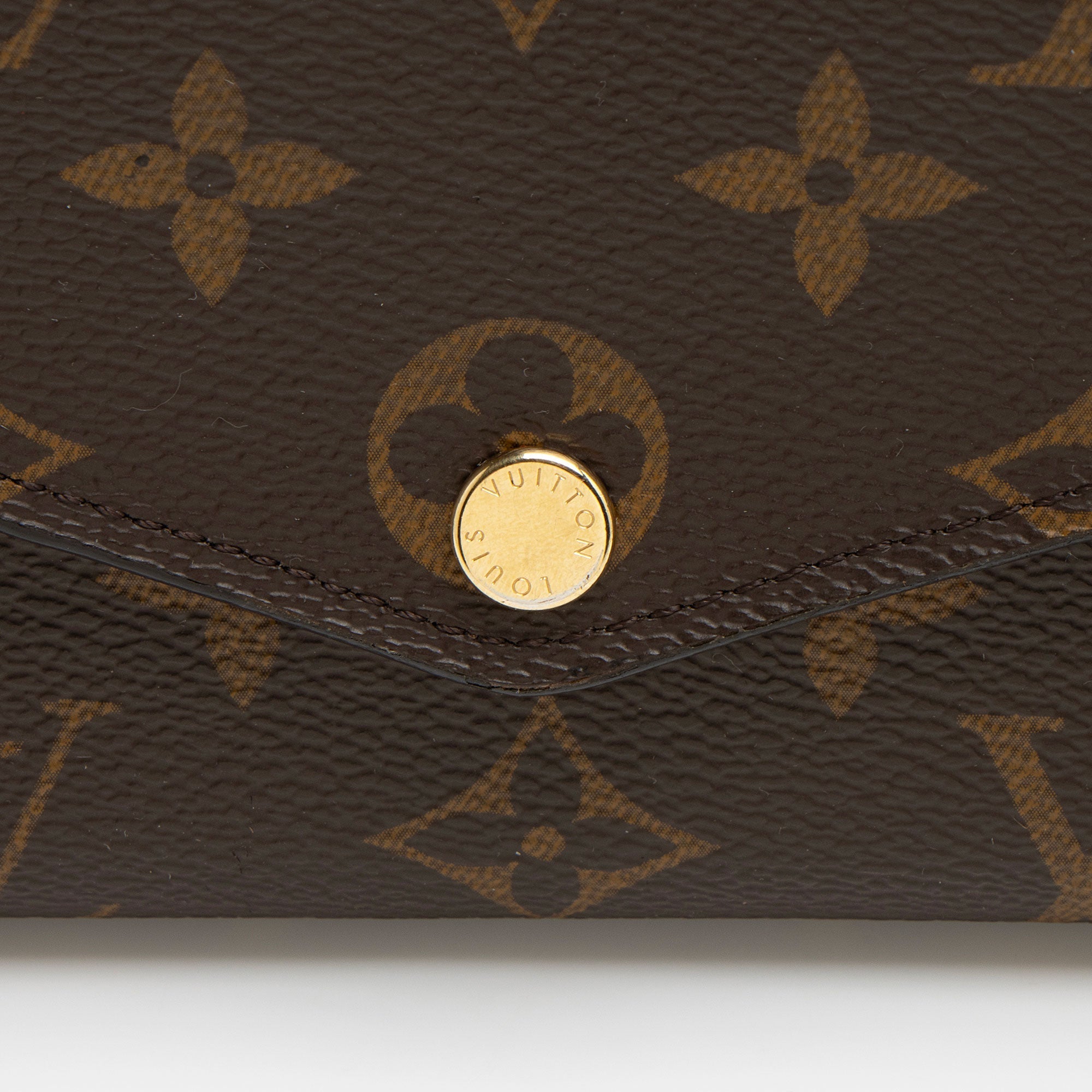 Louis Vuitton Monogram Canvas Sarah Wallet (SHF-czCnFE)
