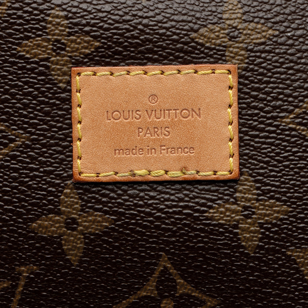 Louis Vuitton Monogram Canvas Saumur 30 Messenger Bag (SHF-Uyfdal)