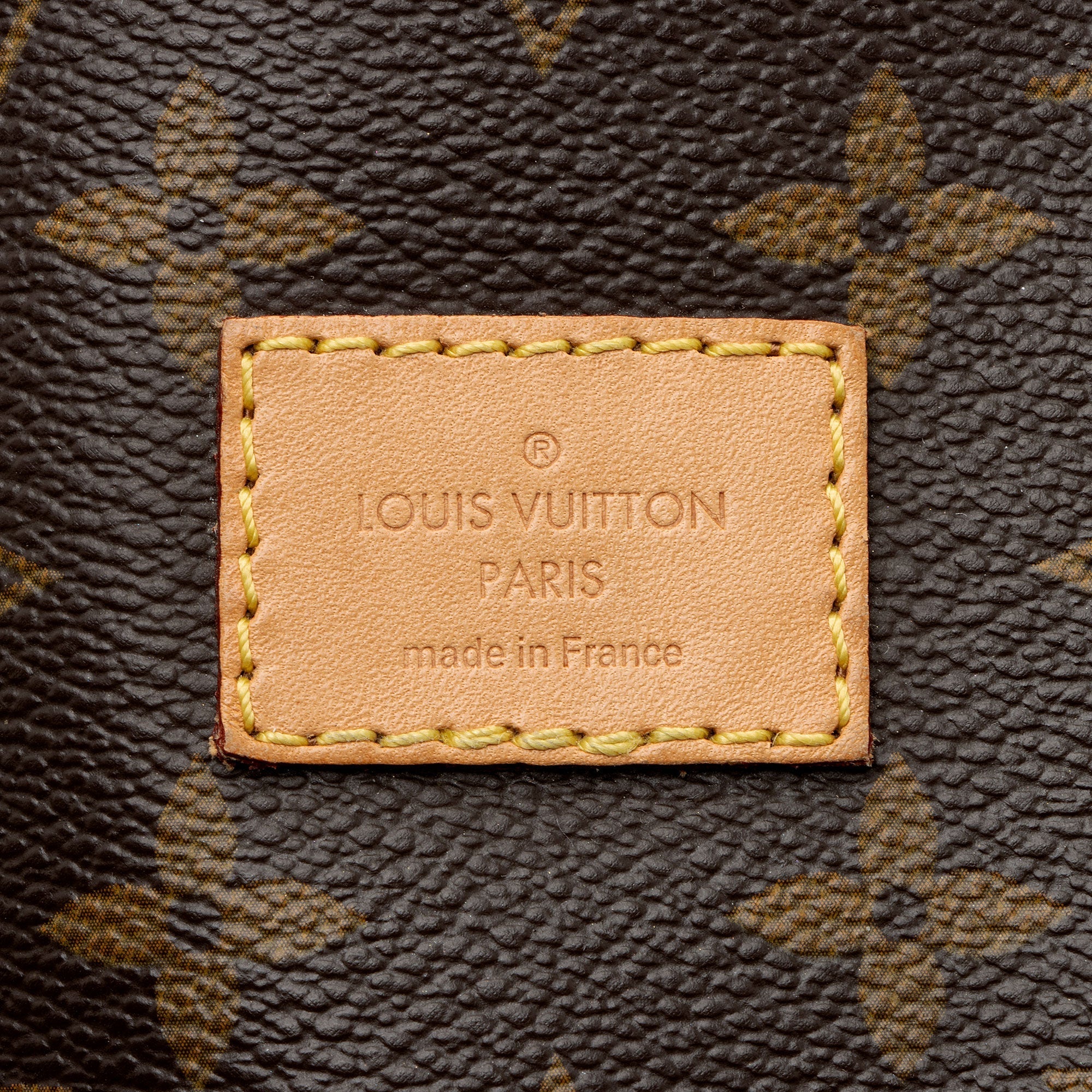 Louis Vuitton Monogram Canvas Saumur 30 Messenger