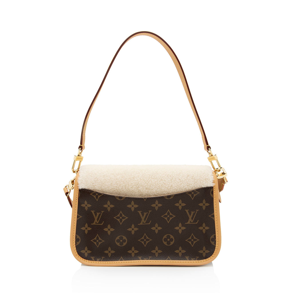 Louis Vuitton Monogram Canvas Shearling Cozygram Diane Shoulder Bag (SHF-zHKCJF)