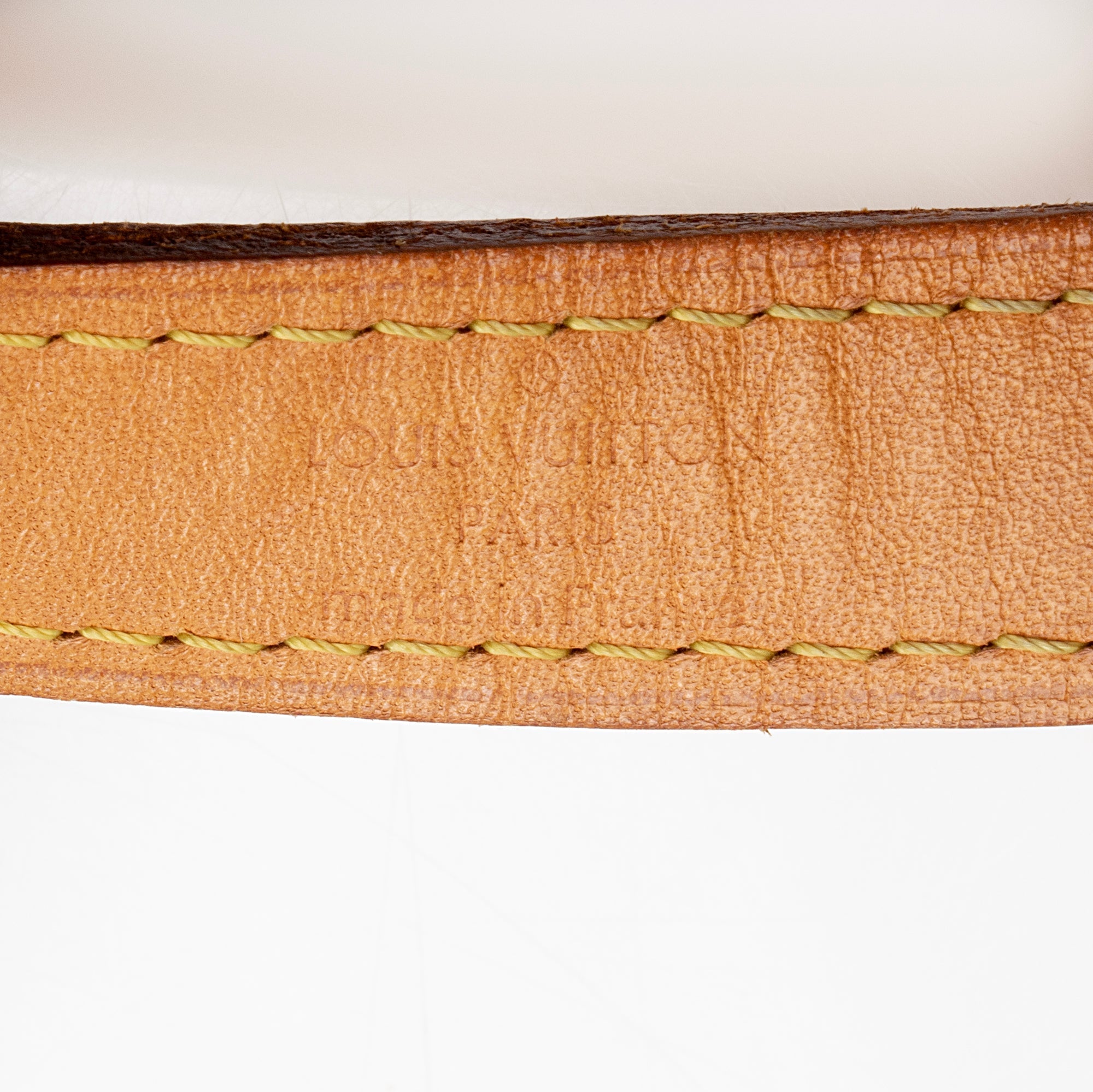 Louis Vuitton Monogram Canvas Shoe Pouch (SHF-22860)