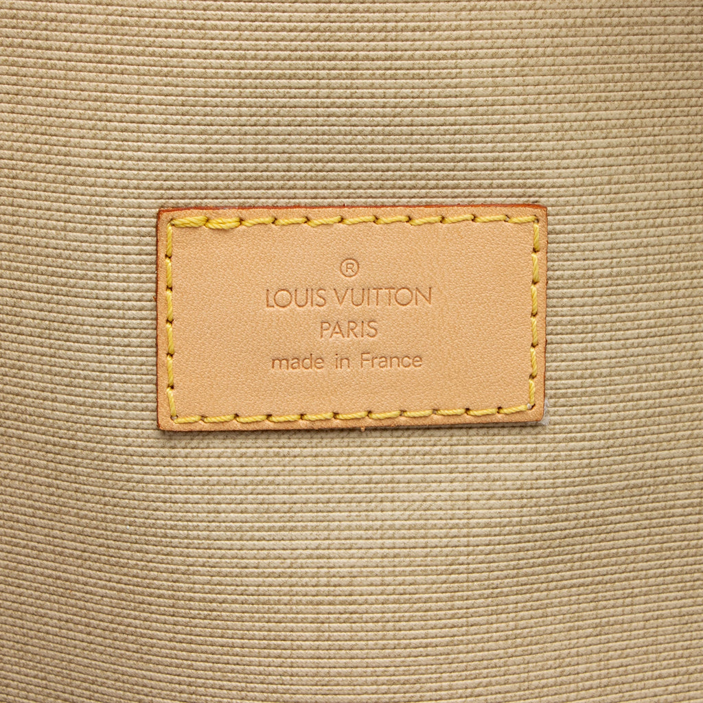 Louis Vuitton Monogram Canvas Sirius 45 Weekender (SHF-NdGwM7)