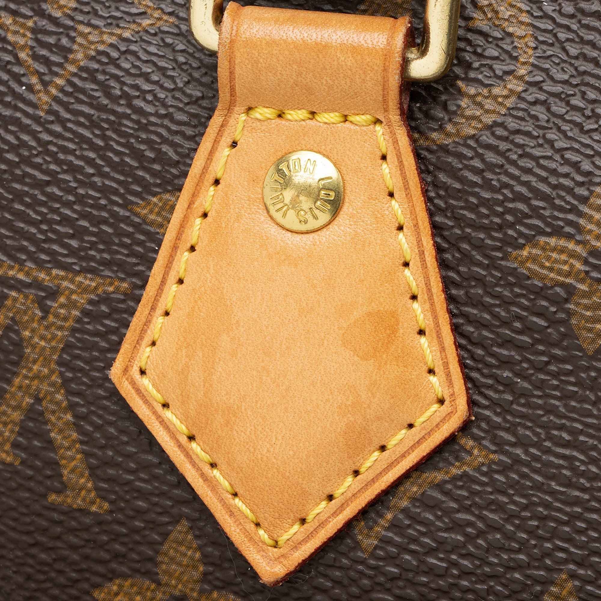 Louis Vuitton Monogram Canvas Speedy 25 Satchel (SHF-23455)