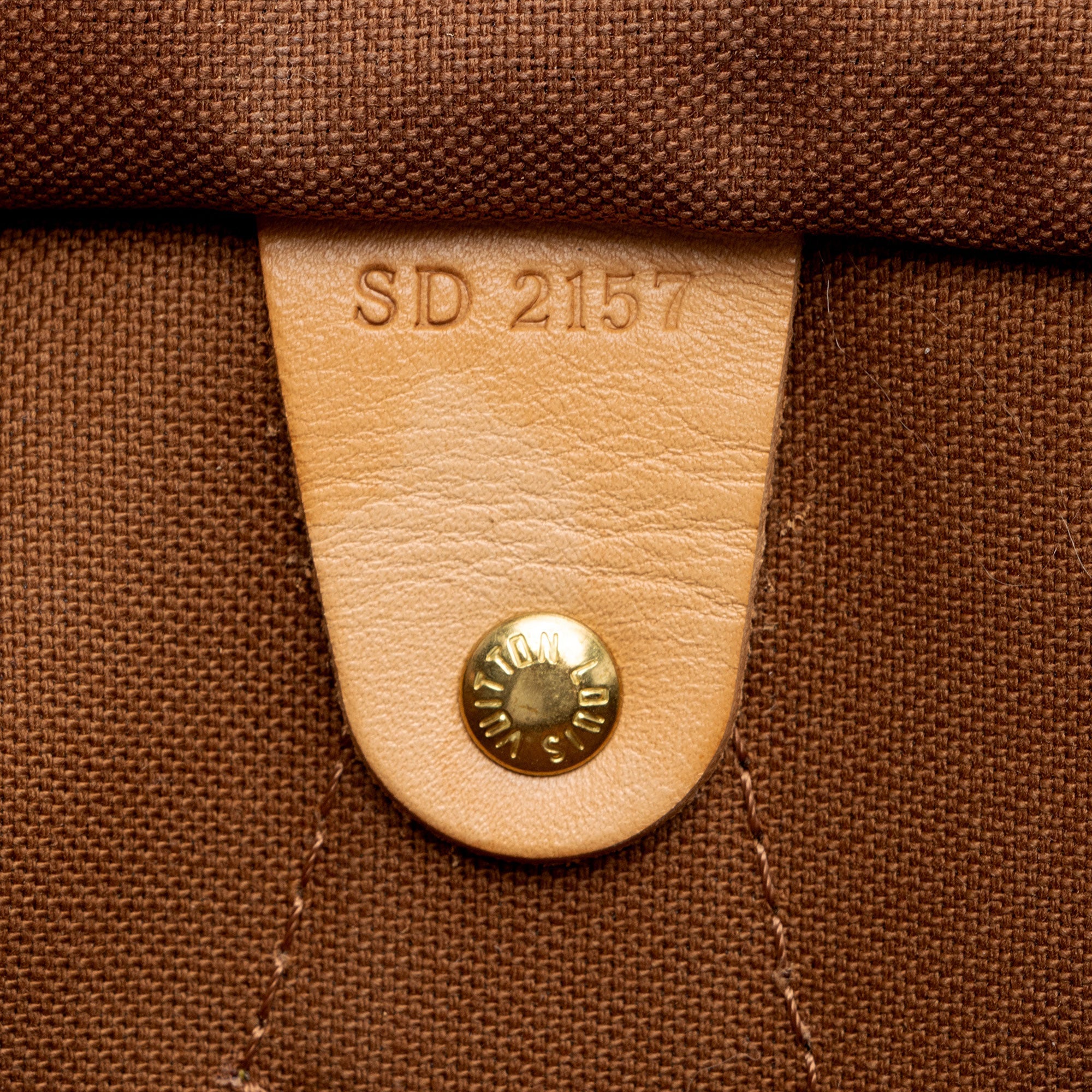 Louis Vuitton Monogram Canvas Speedy 30 Satchel (SHF-46wmzn)