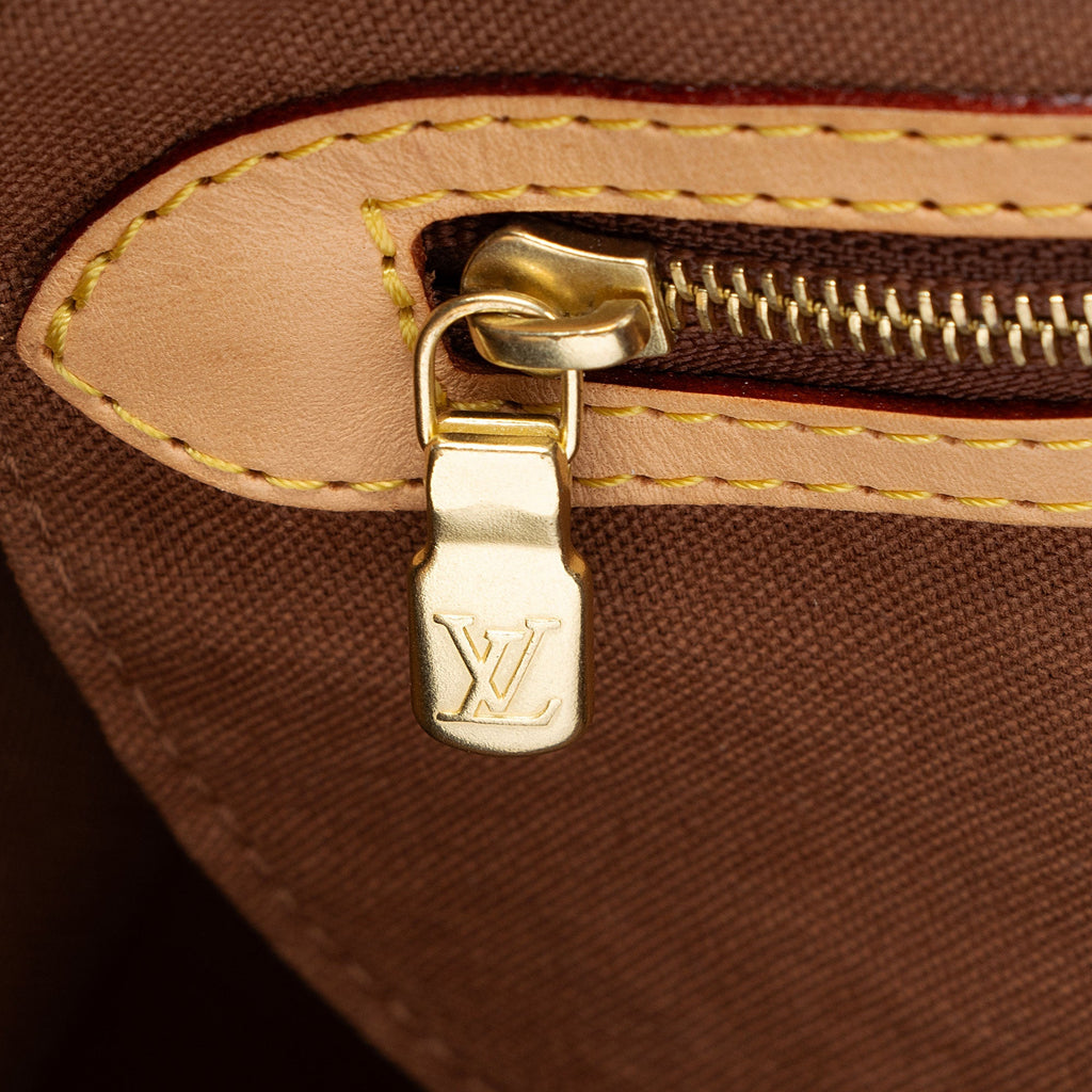 Louis Vuitton Monogram Canvas Speedy 30 Satchel (SHF-RP7lRy)