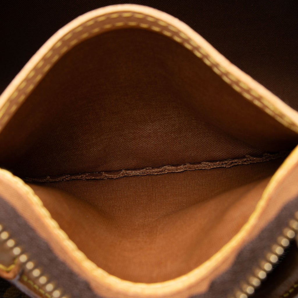 Louis Vuitton Monogram Canvas Speedy 30 Satchel (SHF-D4HONV)