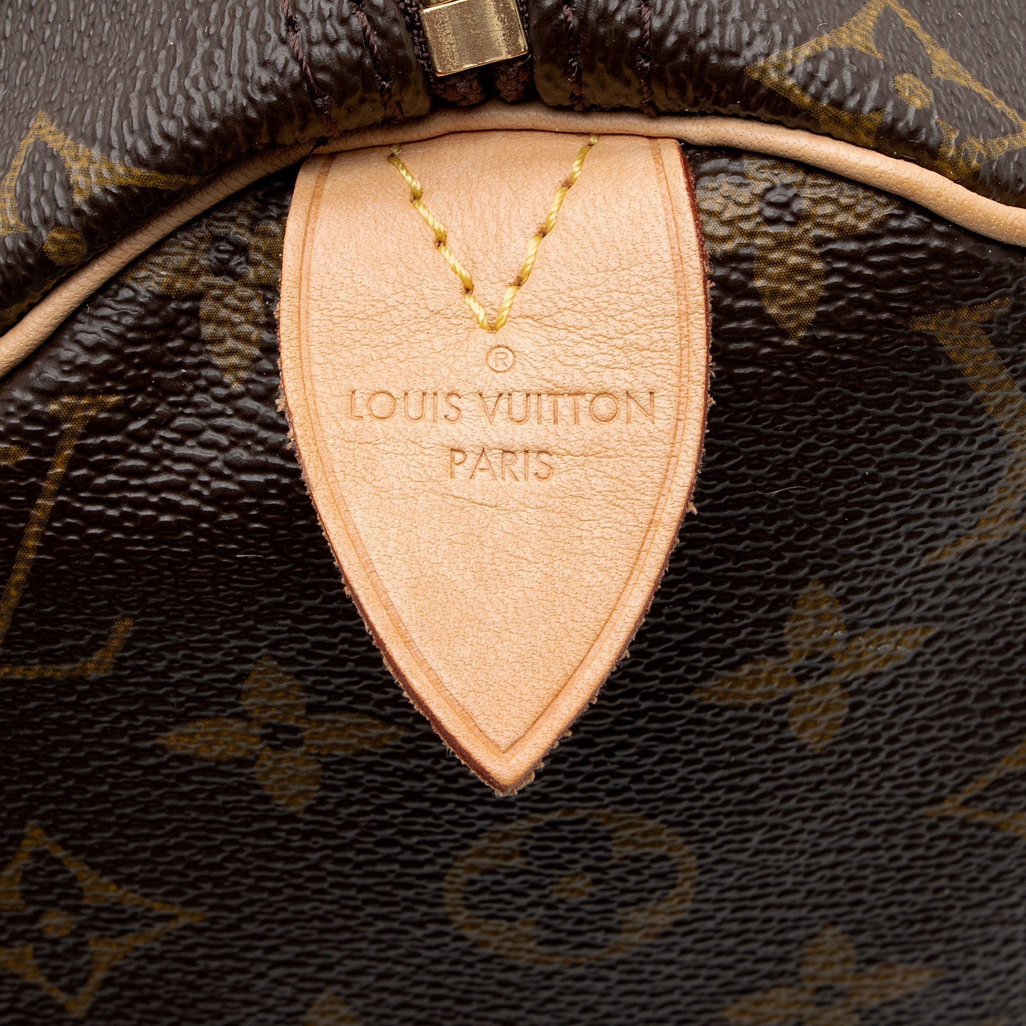 Louis Vuitton Monogram Canvas Speedy 40 Satchel (SHF-Z2EgbN)